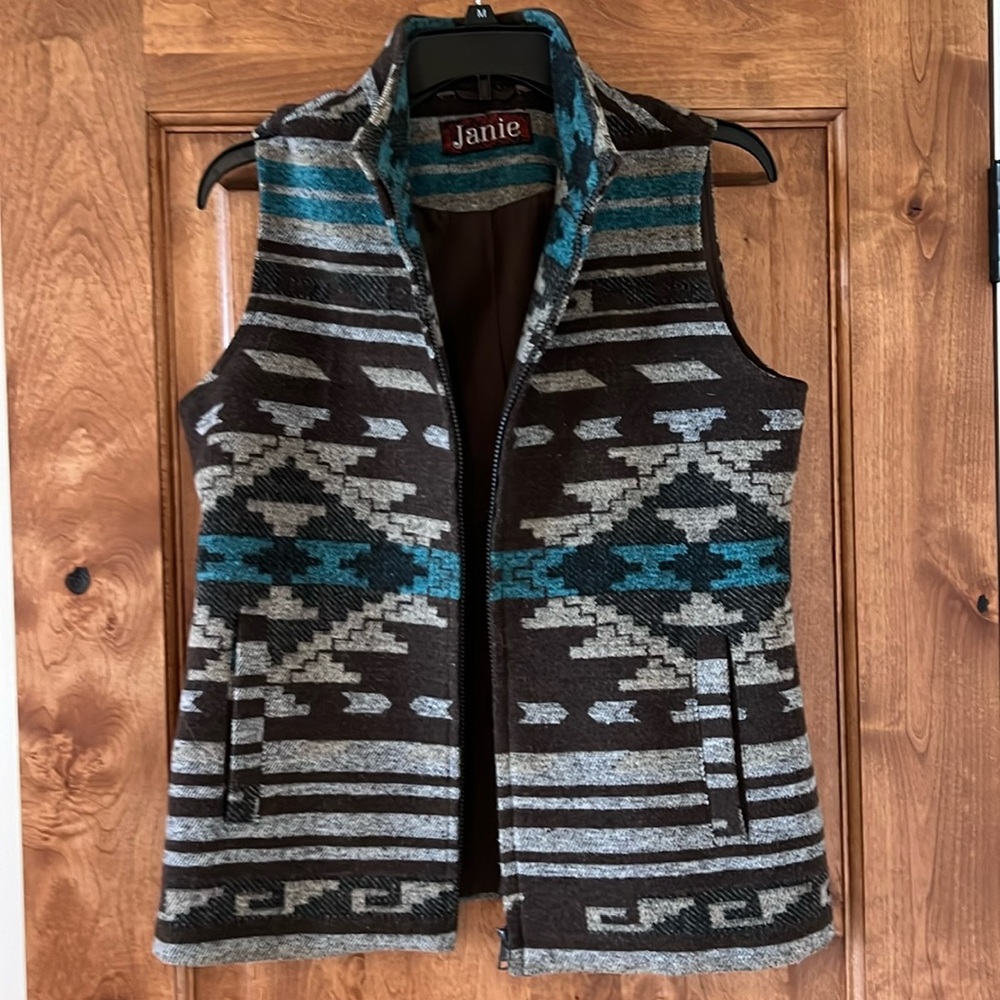 Janie Aztec vest small